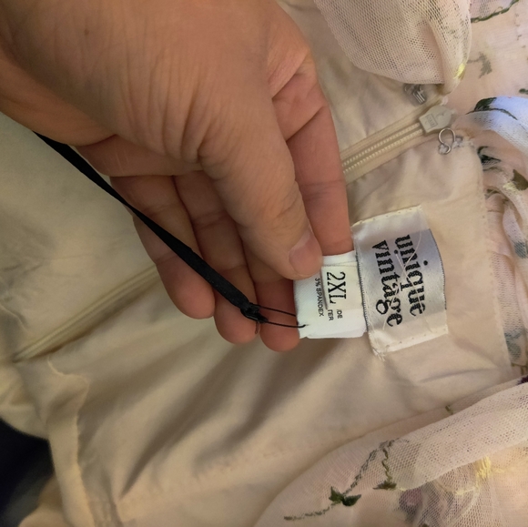 FINAL PRICE Unique Vintage Floral Formal Dress - Picture 5 of 8